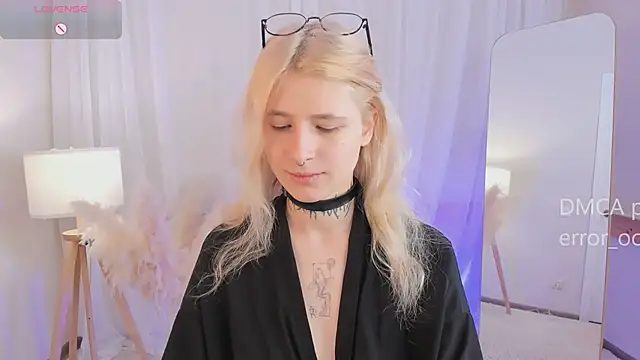 error occurred  online show from April 1, 12:06 pm