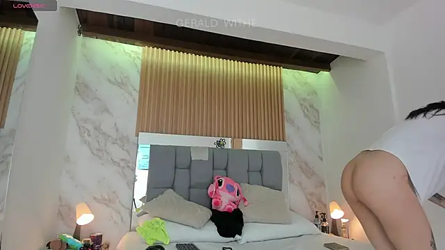 gerald withe online show from April 15, 11:06 am