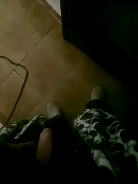 Snapshot of Valencianoo411 chatting on December 2, 10:49 pm Valencianoo411 online show from December 2, 10:49 pm