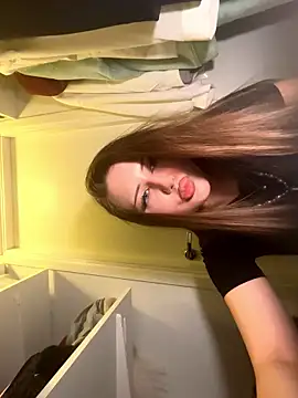 TanyaMoor online show from December 4, 4:16 pm