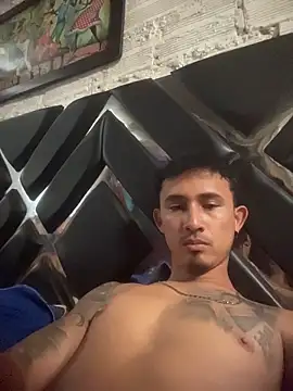 Snapshot of StevenMC27 chatting on February 26, 12:48 pm StevenMC27 online show from February 26, 12:48 pm