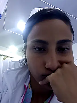 Vera Luna  online show from February 20, 5:48 am