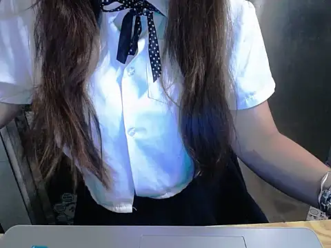 maian love online show from May 24, 6:57 pm