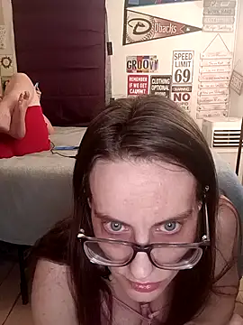 snowbird1117 online show from April 17, 8:39 am