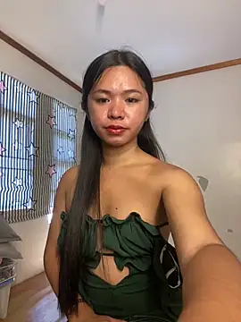 voganmarie online show from April 2, 1:58 am