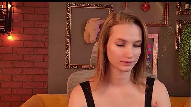 Megan Rodgers online show from February 13, 5:42 pm