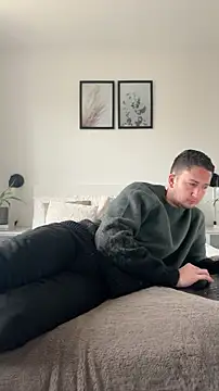 dirtyanal23 online show from December 4, 9:40 am