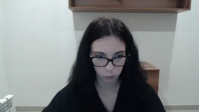 Snapshot of Lillia_dark chatting on December 22, 8:55 am Lillia dark online show from December 22, 8:55 am