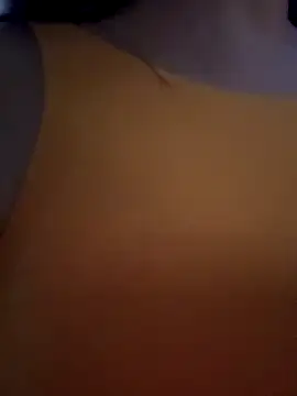 flor model online show from December 15, 11:20 pm