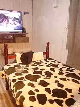 ellgatit online show from December 17, 11:55 pm