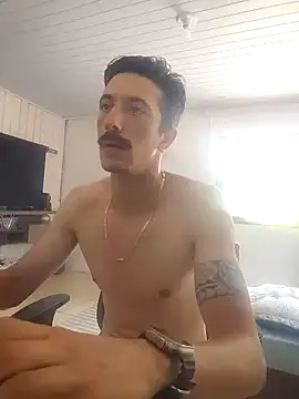 ellgatit online show from December 21, 1:29 pm