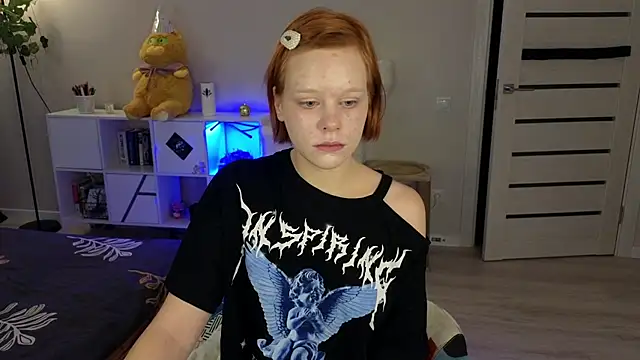 Lace Thrill online show from December 4, 10:51 pm