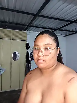 VaneandRossy online show from April 11, 9:41 pm