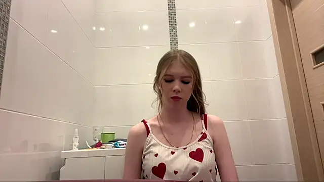 Snapshot of FumingForging chatting on December 4, 1:09 pm FumingForging online show from December 4, 1:09 pm