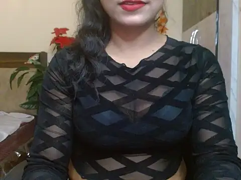 Lola Bebe online show from March 7, 4:53 am