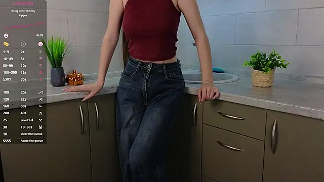 ObsidianVelour online show from March 17, 3:15 pm