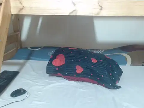 Phoenix Curvelicious online show from December 17, 12:05 am