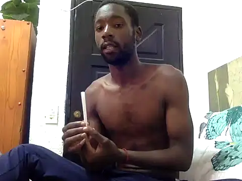 Snapshot of BloodmoonAlpha_1 chatting on December 18, 11:05 am BloodmoonAlpha 1 online show from December 18, 11:05 am