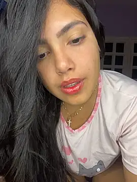  Laurentt  online show from March 7, 9:17 am