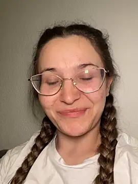 Lina Sinerz online show from March 19, 3:49 pm