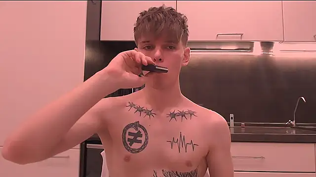 Fredd Xanders online show from January 14, 1:50 pm