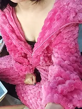 Alone nothing online show from January 7, 1:08 am