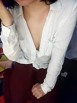 Alone nothing online show from January 19, 3:49 pm