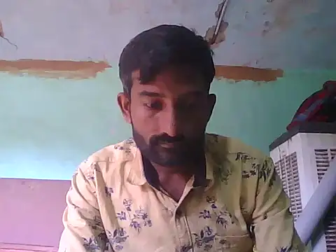 Snapshot of darkboy00011 chatting on December 19, 7:48 am darkboy00011 online show from December 19, 7:48 am