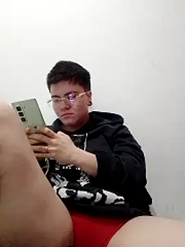 geminis xxx online show from March 9, 3:32 am