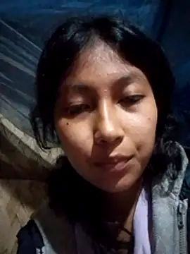 Snapshot of Hot_Rishta chatting on December 5, 5:09 pm Hot Rishta online show from December 5, 5:09 pm