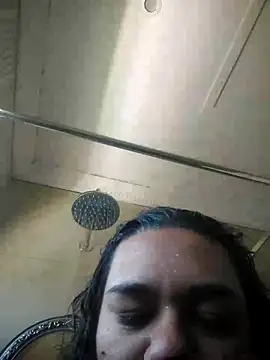 Snapshot of thebomb07 chatting on December 16, 9:47 am thebomb07 online show from December 16, 9:47 am