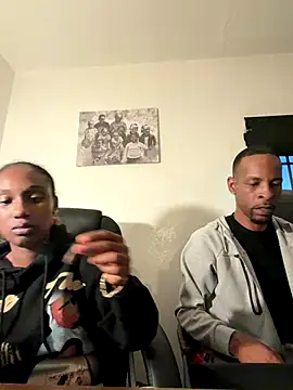 Snapshot of Dreadyyy chatting on December 14, 1:11 am Dreadyyy online show from December 14, 1:11 am