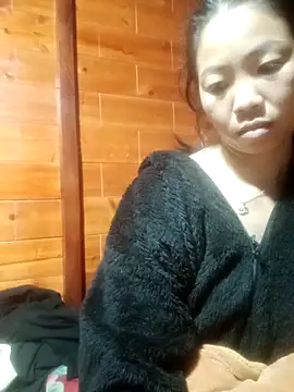 Snapshot of Amiluli chatting on January 17, 10:13 pm Amiluli online show from January 17, 10:13 pm