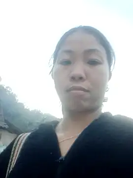 Snapshot of Amiluli chatting on January 18, 10:30 am Amiluli online show from January 18, 10:30 am