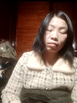 Snapshot of Amiluli chatting on February 17, 4:09 am Amiluli online show from February 17, 4:09 am