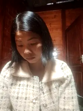 Snapshot of Amiluli chatting on February 23, 5:27 am Amiluli online show from February 23, 5:27 am