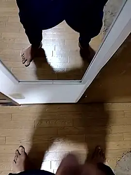 Snapshot of sexyboy224jp chatting on December 19, 3:35 am sexyboy224jp online show from December 19, 3:35 am