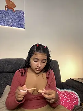 ladulcemary  online show from February 21, 3:13 pm