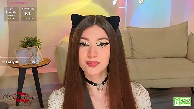 oliviaah  online show from February 6, 3:04 pm