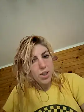 Snapshot of CelestialRuby chatting on October 1, 11:49 am CelestialRuby online show from October 1, 11:49 am