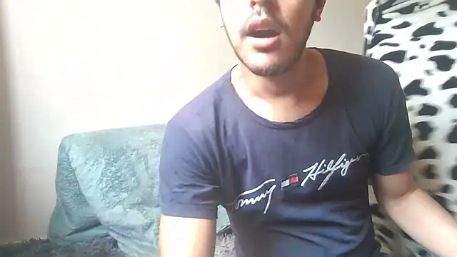 Hot Contrasts online show from January 16, 6:12 pm