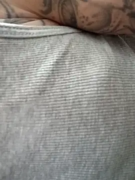 aboogie0420 online show from February 8, 9:56 am