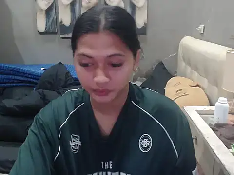 Princess hottie21 online show from March 8, 1:48 pm