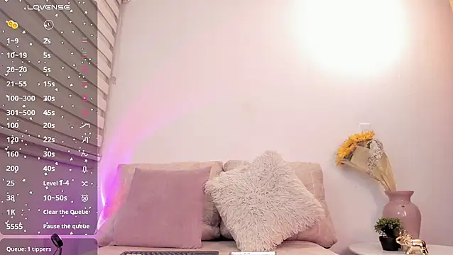 Babe sophiee1 online show from April 17, 4:37 am