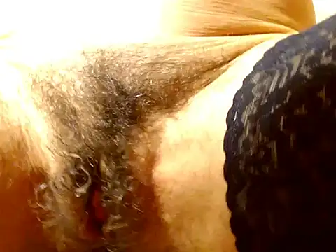 Snapshot of XYourRitaX chatting on October 17, 6:54 pm XYourRitaX online show from October 17, 6:54 pm