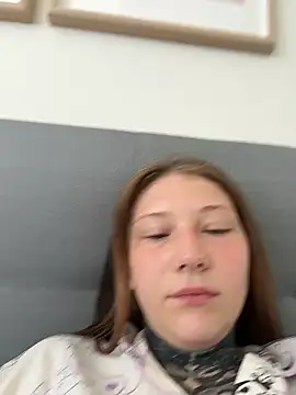 FionaMurr online show from January 9, 2:25 am