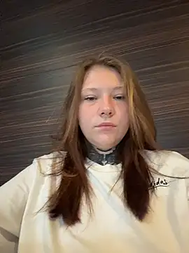 FionaMurr online show from February 14, 5:04 am