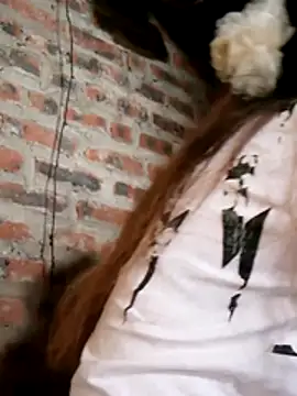 yana-zz online show from December 15, 3:44 am