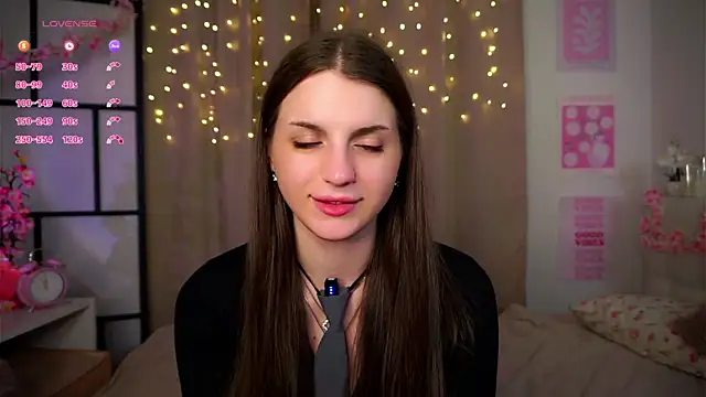 KathiGulston online show from April 6, 8:10 pm