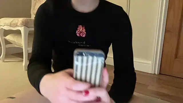 ijustturned18today online show from December 23, 12:19 am